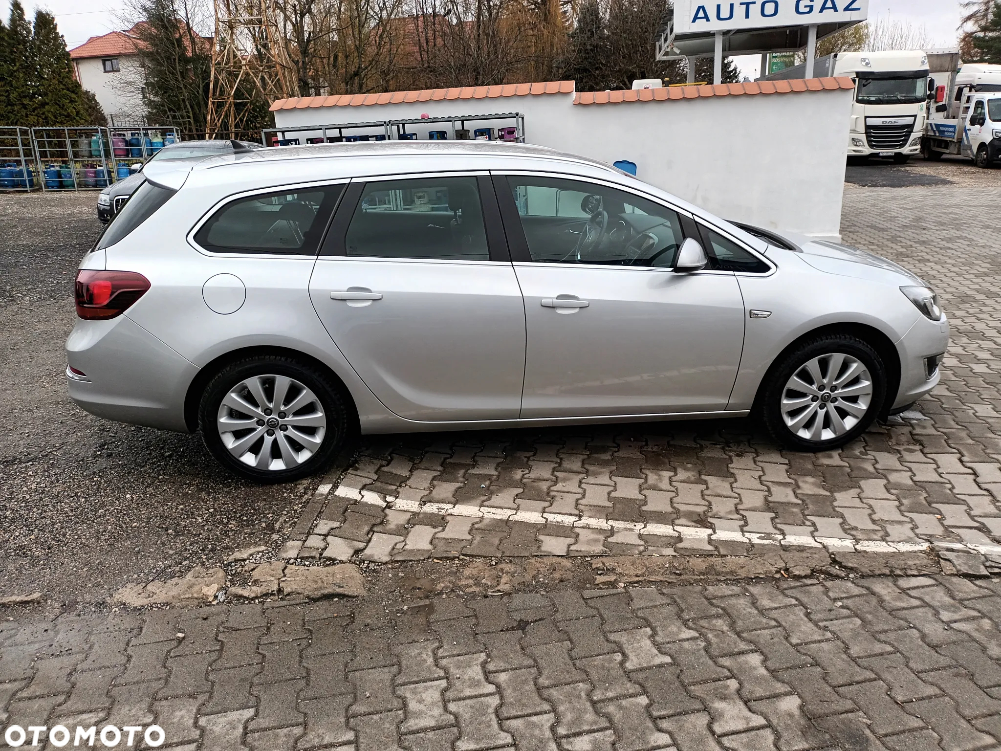 Opel Astra 1.4 Turbo Innovation - 8