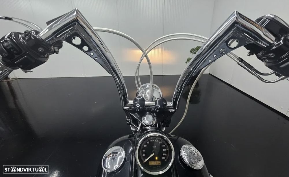 Harley-Davidson FXDWG Rocker - 13