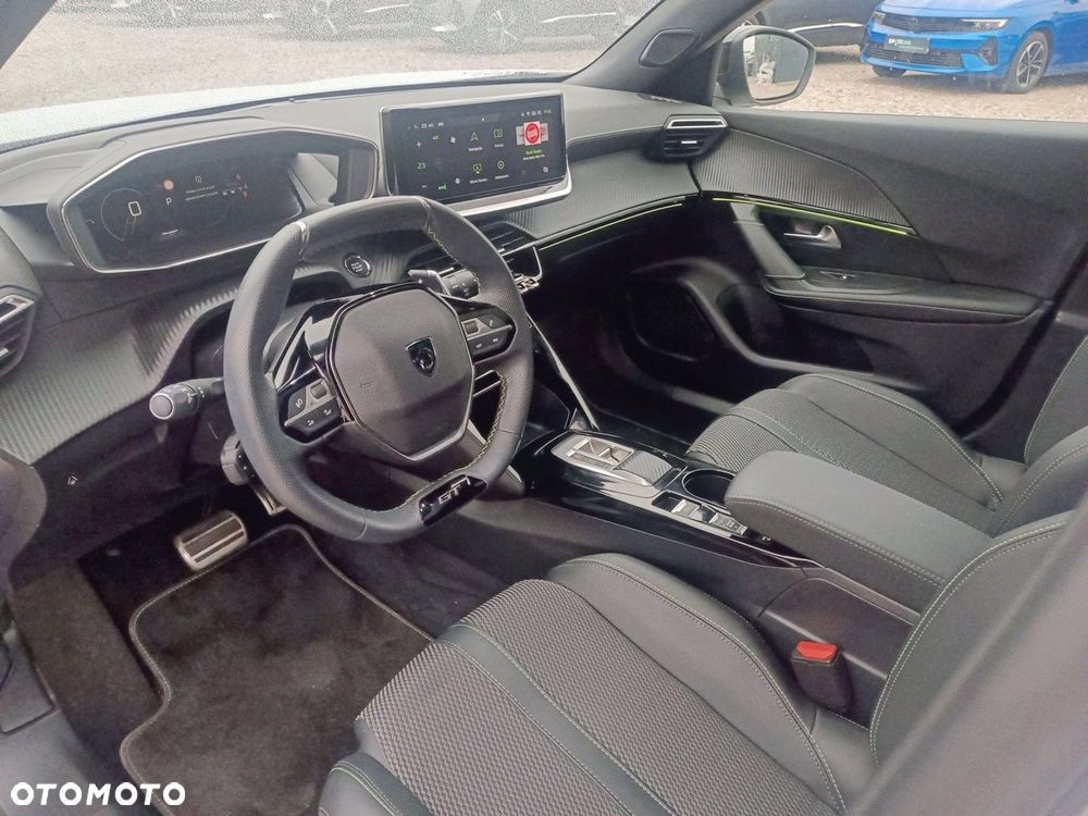 Peugeot 2008 1.2 PureTech GT S&S EAT8 - 8