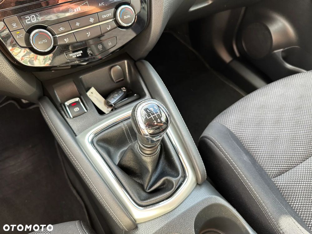 Nissan Qashqai - 16