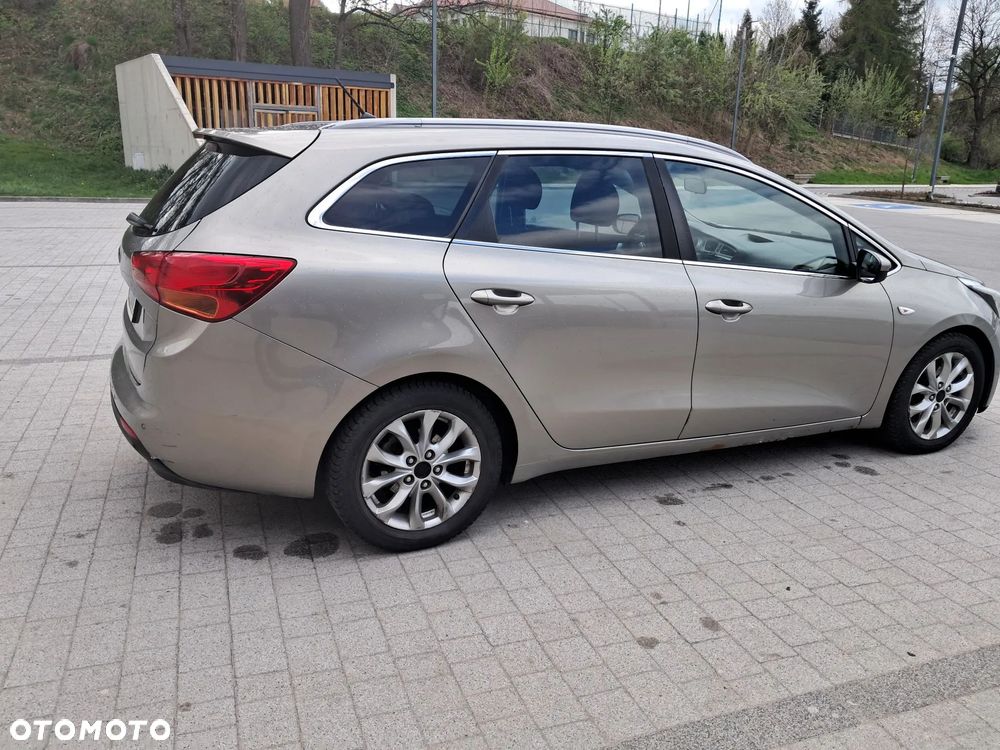 Kia Ceed 1.6 GDI L - 16