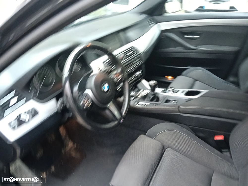 BMW 520 d Pack M - 25