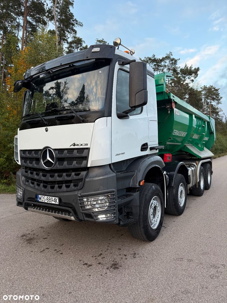 Mercedes-Benz Arocs - 2