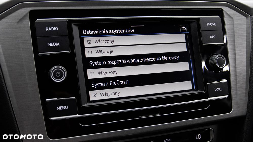 Volkswagen Passat 1.5 TSI EVO Essence DSG - 26