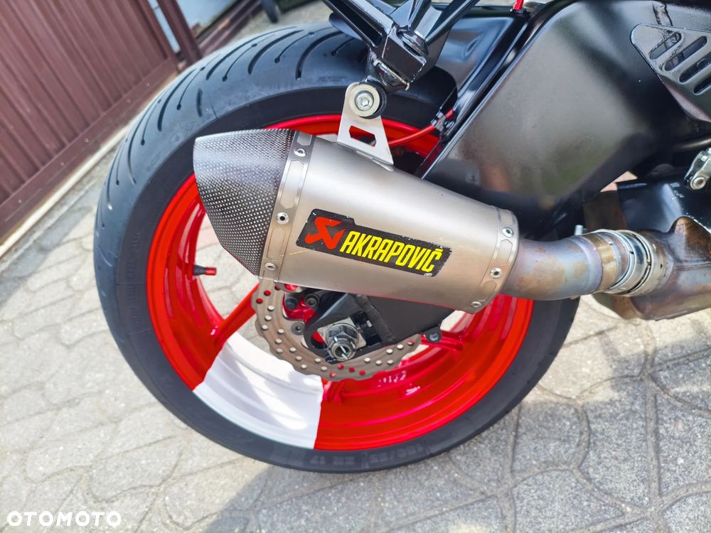 Kawasaki Ninja - 16