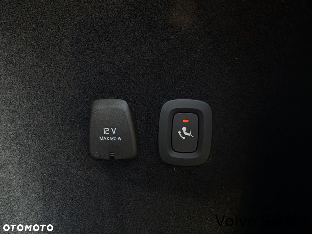 Volvo V60 Cross Country - 30