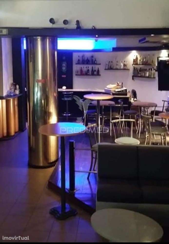 Trespasse – Café/Restaurante no Centro do Porto - Grande imagem: 2/9