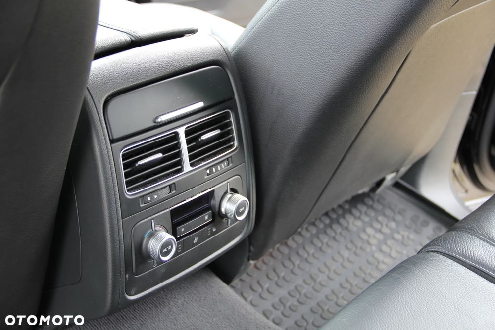 Volkswagen Touareg 3.0 V6 TDI BMT Perfectline R-Style - 10