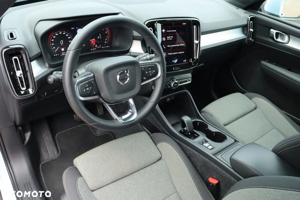 Volvo XC 40 T2 Core - 16