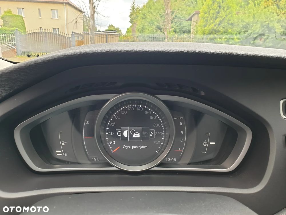 Volvo V40 D3 Inscription - 26