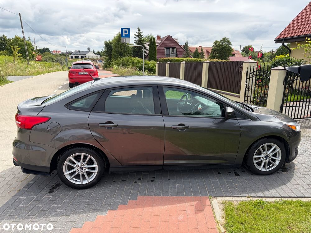 Ford Focus - 4