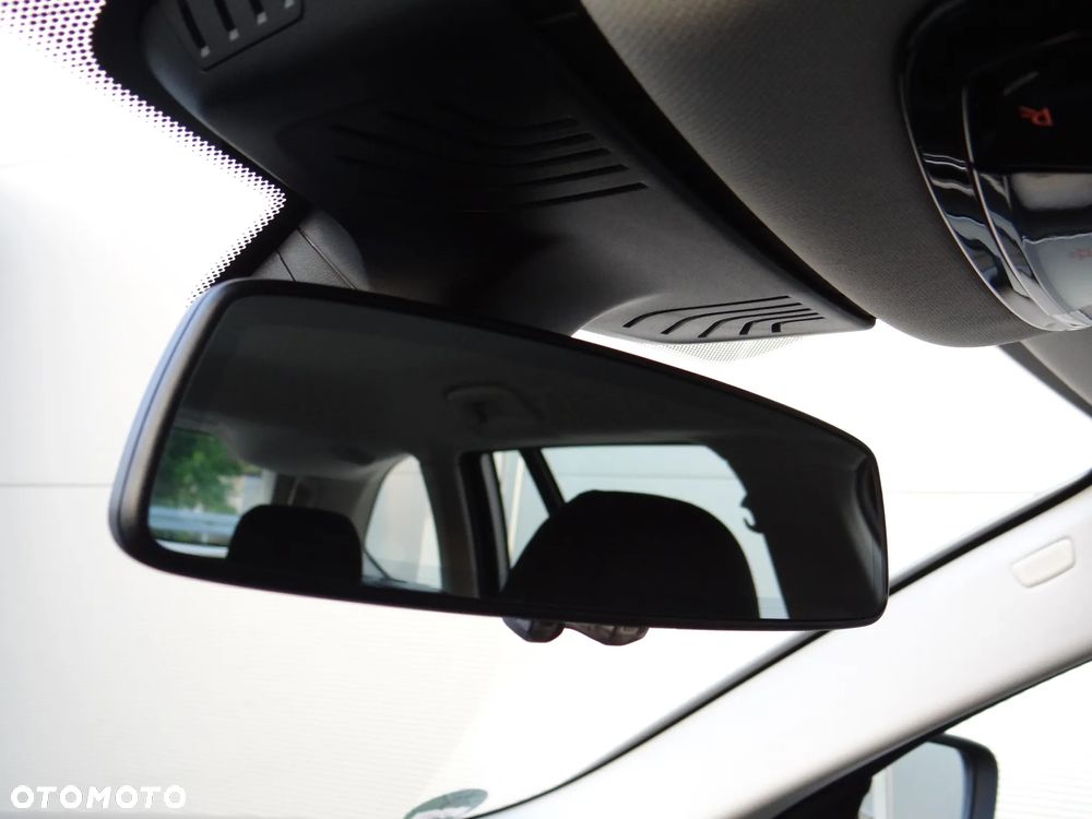 BMW Seria 5 520d - 16