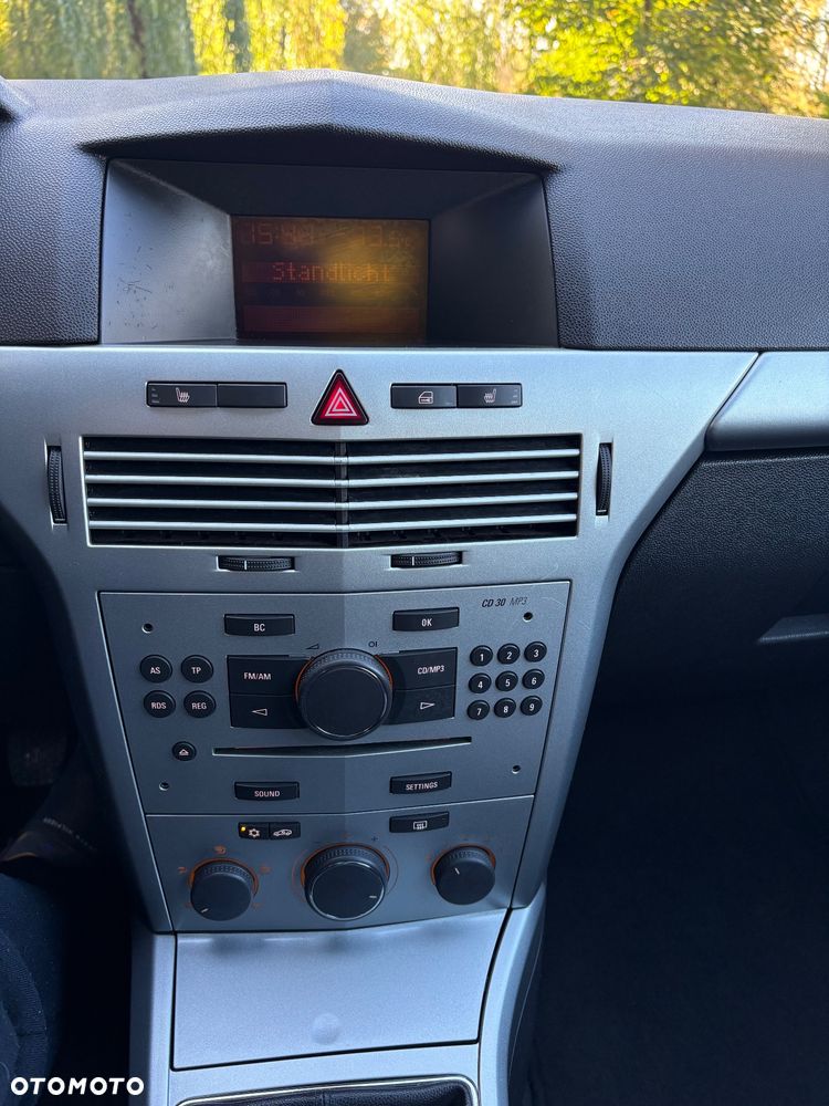 Opel Astra - 23