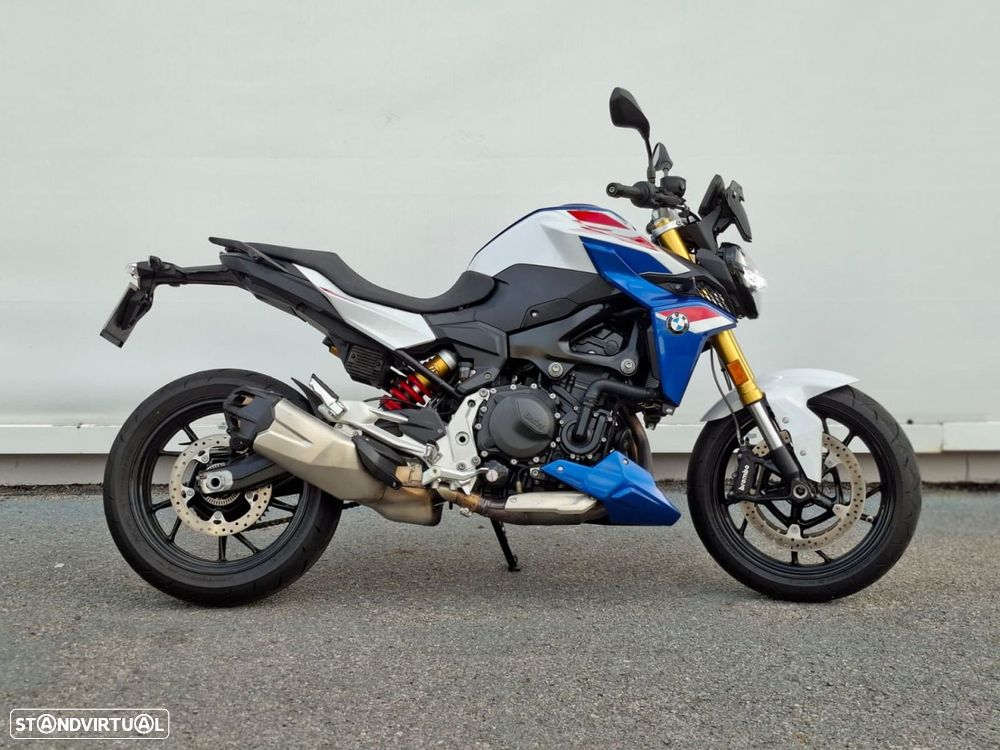 BMW F 900 R Lightwhite - 3