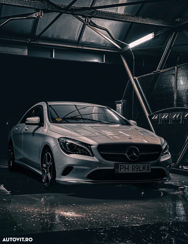 Mercedes-Benz CLA 180 7G-DCT - 1