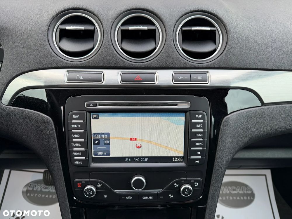 Ford S-Max 2.0 EcoBoost Titanium - 19