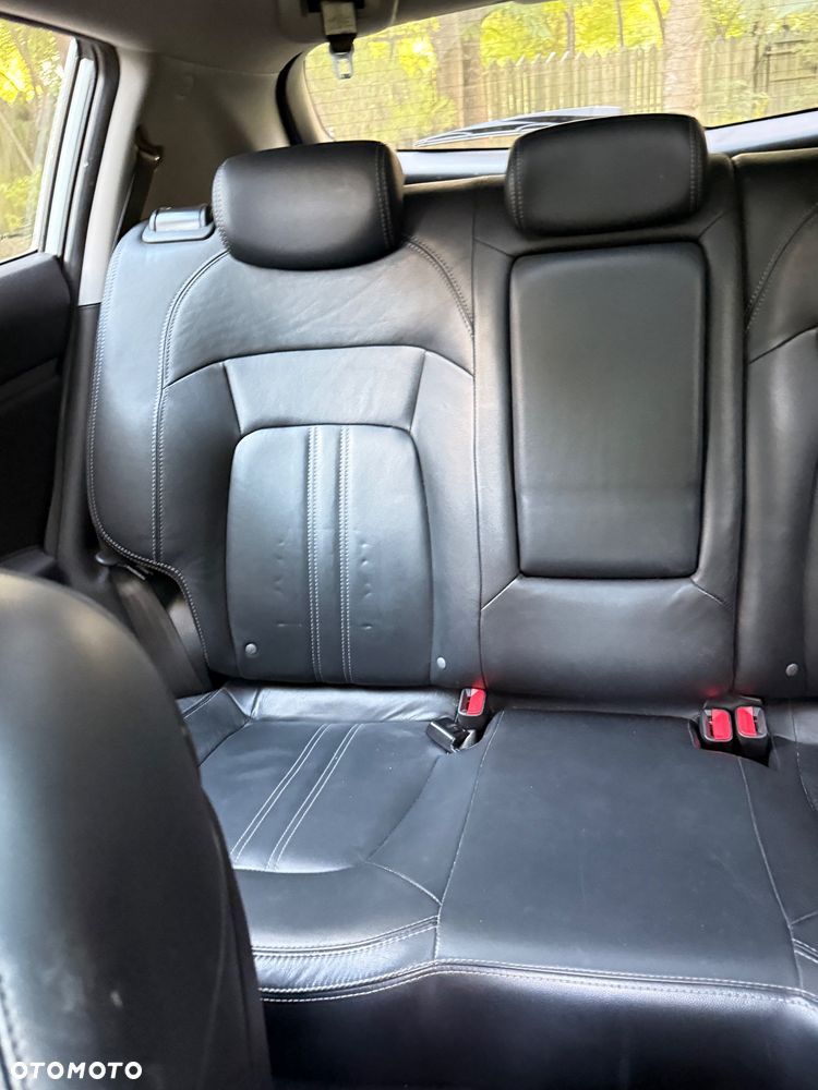 Kia Sportage 1.7 CRDI XL 2WD - 6