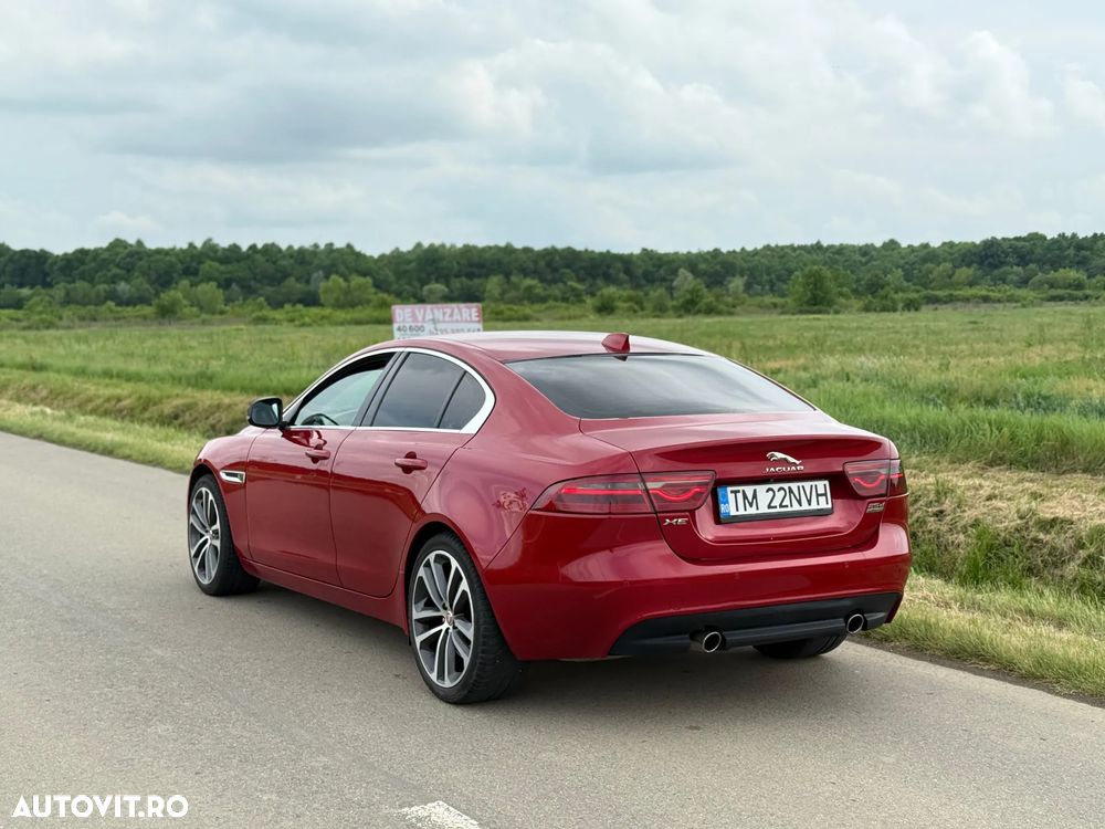 Jaguar XE 25d AWD Aut. Portfolio - 6