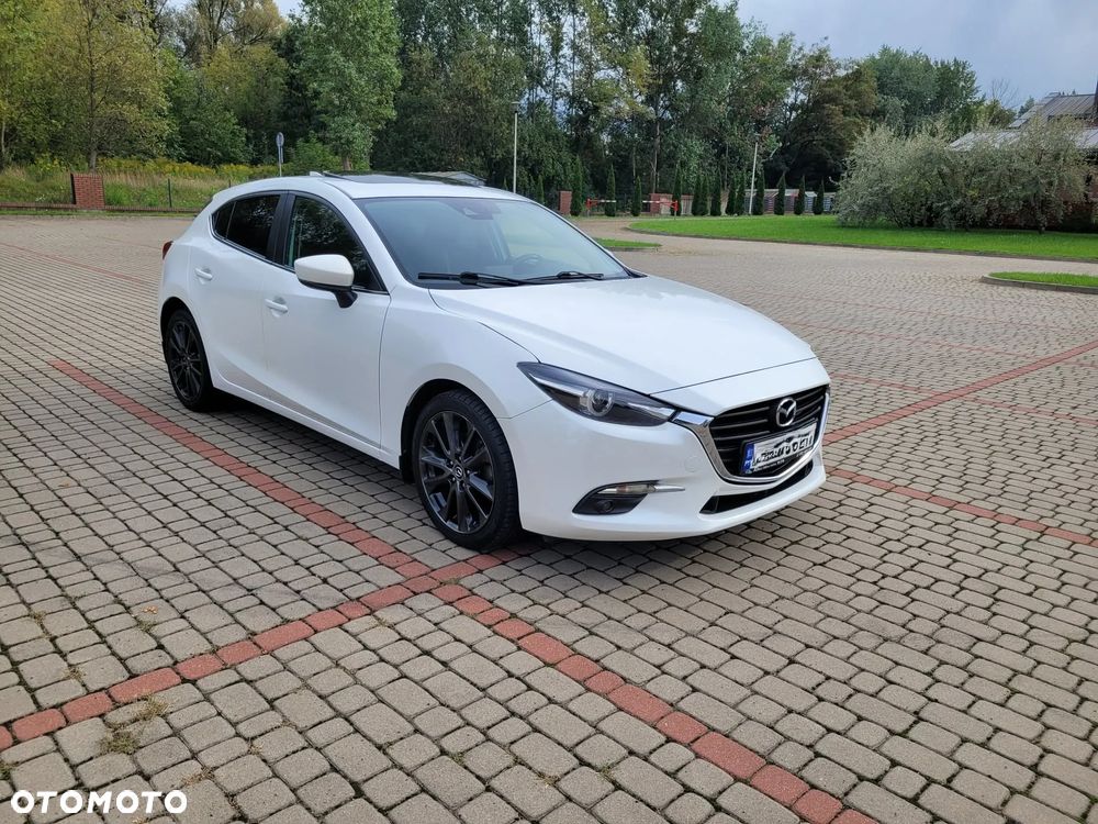 Mazda 3 2017 photo 3