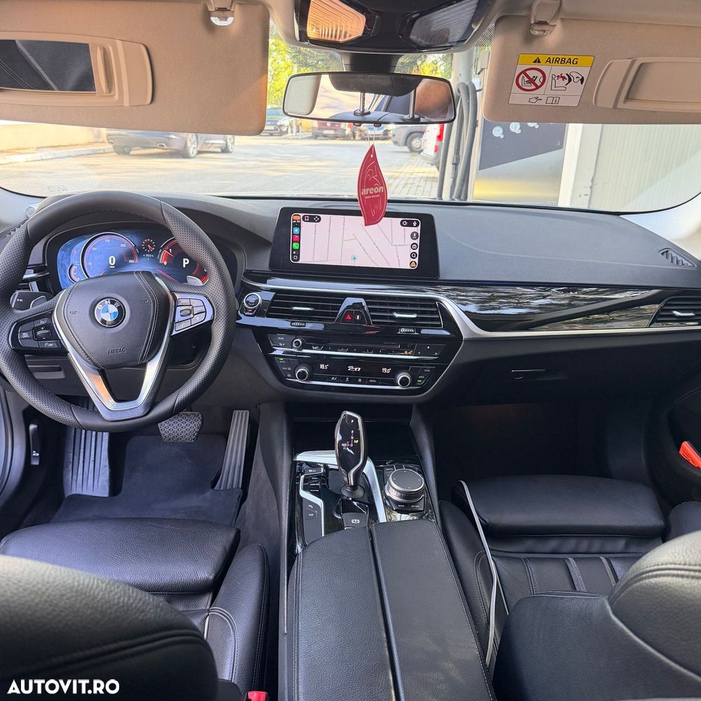 BMW Seria 5 520d AT - 8