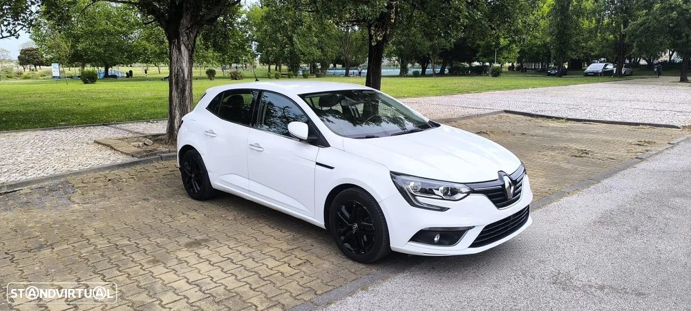 Renault Mégane ENERGY dCi 110 INTENS - 3