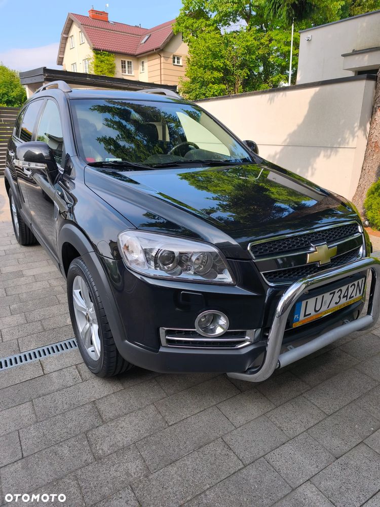 Chevrolet Captiva 2.0 d LT medium 5os - 1