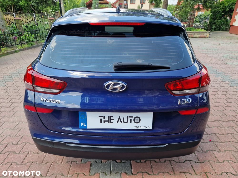 Hyundai i30 1.4 GO Plus - 35