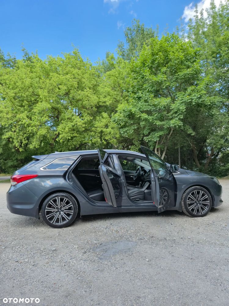 Hyundai i40 1.7 CRDi Premium DCT - 3