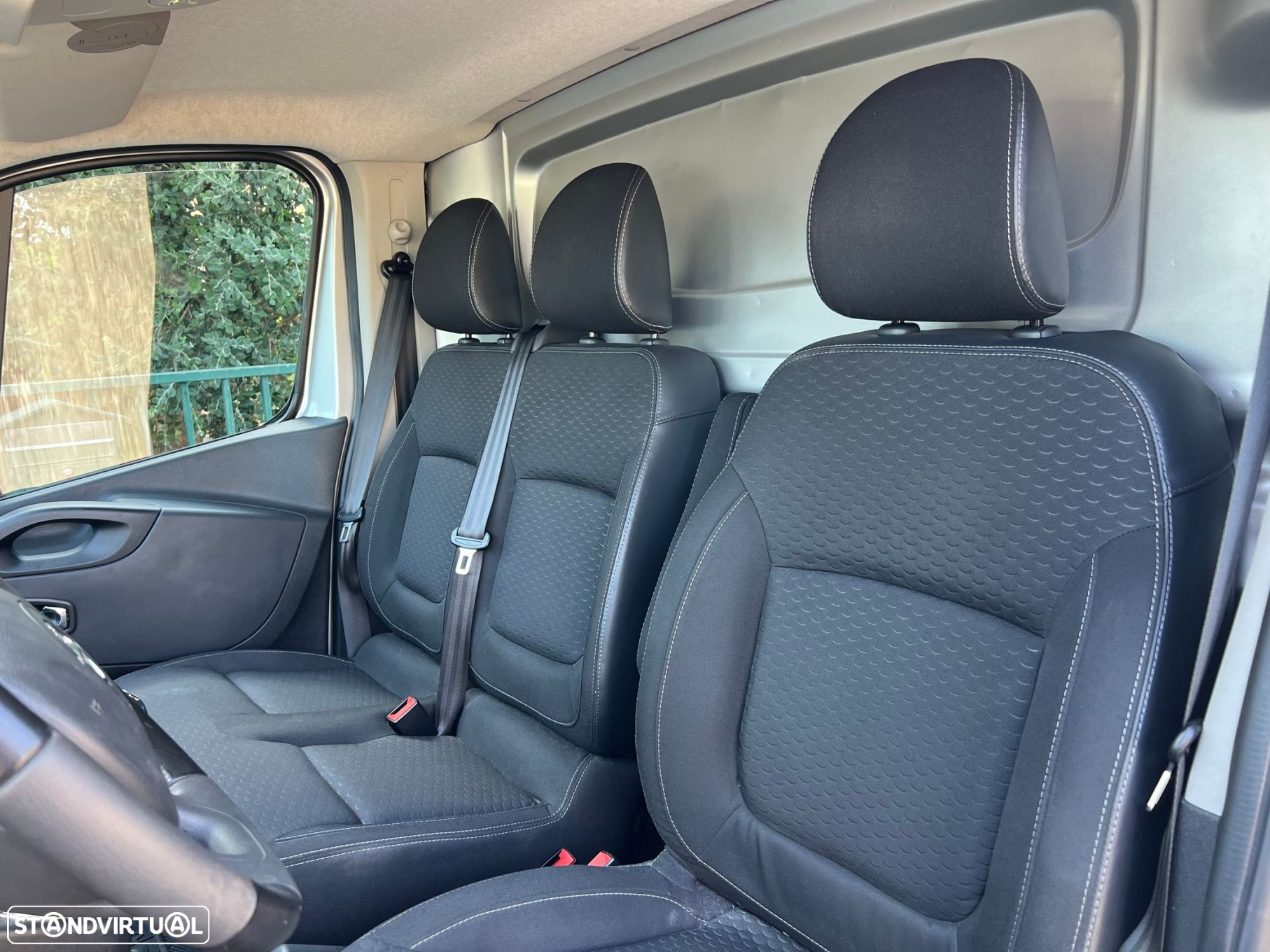 Opel Vivaro 1.6 CDTi L1H1 2.7T - 16