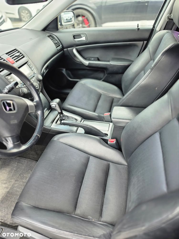 Honda Accord 2.0 Comfort - 5