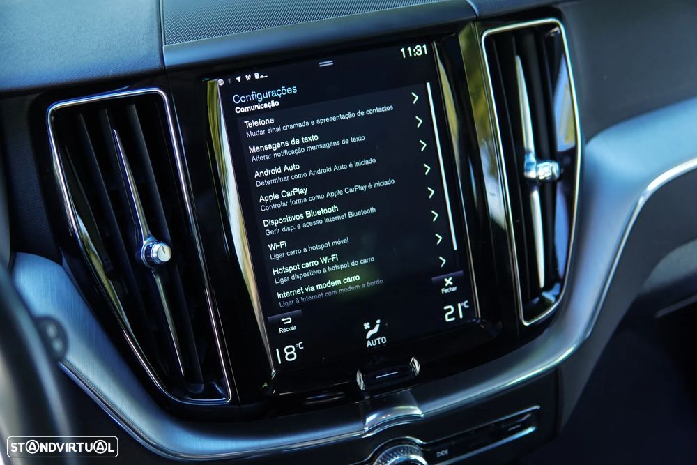 Volvo XC 60 2.0 T8 PHEV Momentum Plus AWD - 61