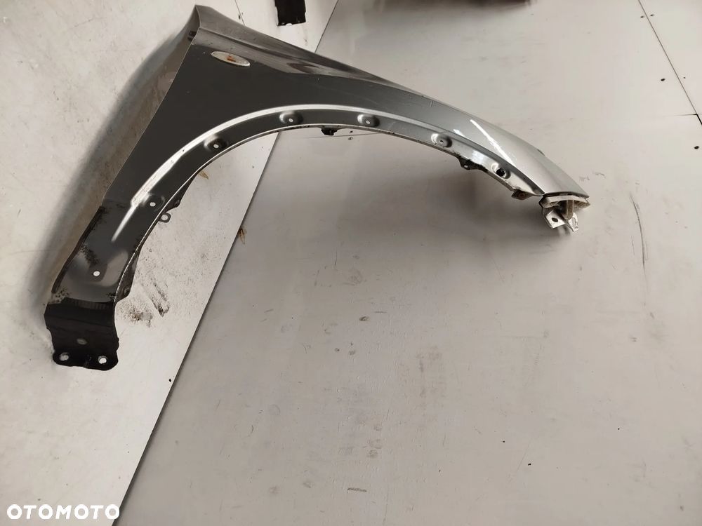 ^ BŁOTNIK PRZÓD PRZEDNI PRAWY NISSAN QASHQAI J10 LIFT FL KY0 SREBRNY - 3