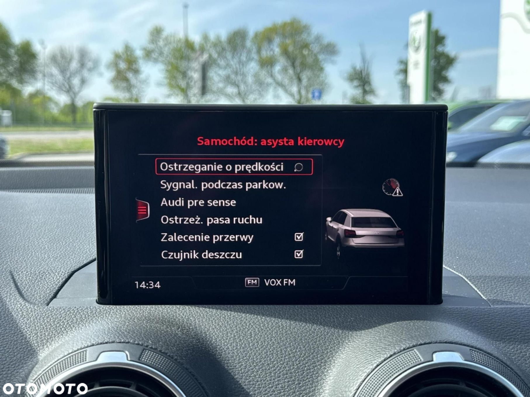 Audi Q2 - 24