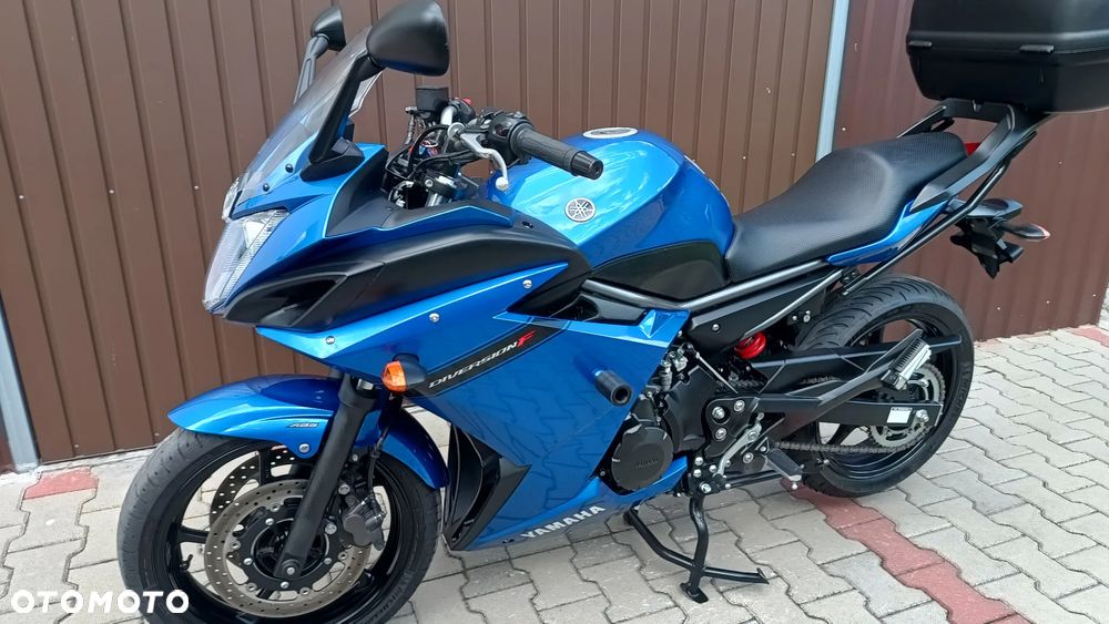 Yamaha XJ - 15