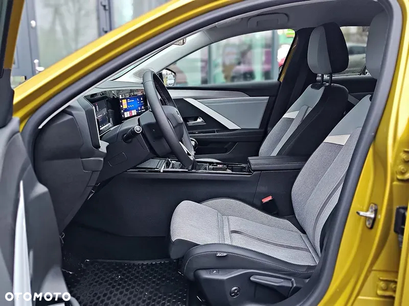 Opel Astra V 1.2 T Ultimate S&S - 13