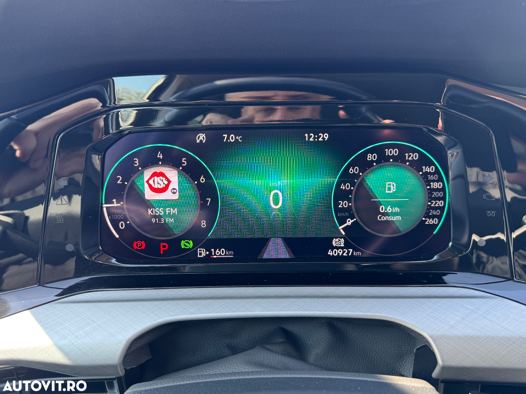 Volkswagen Golf 1.0 eTSI DSG MHEV Life - 11