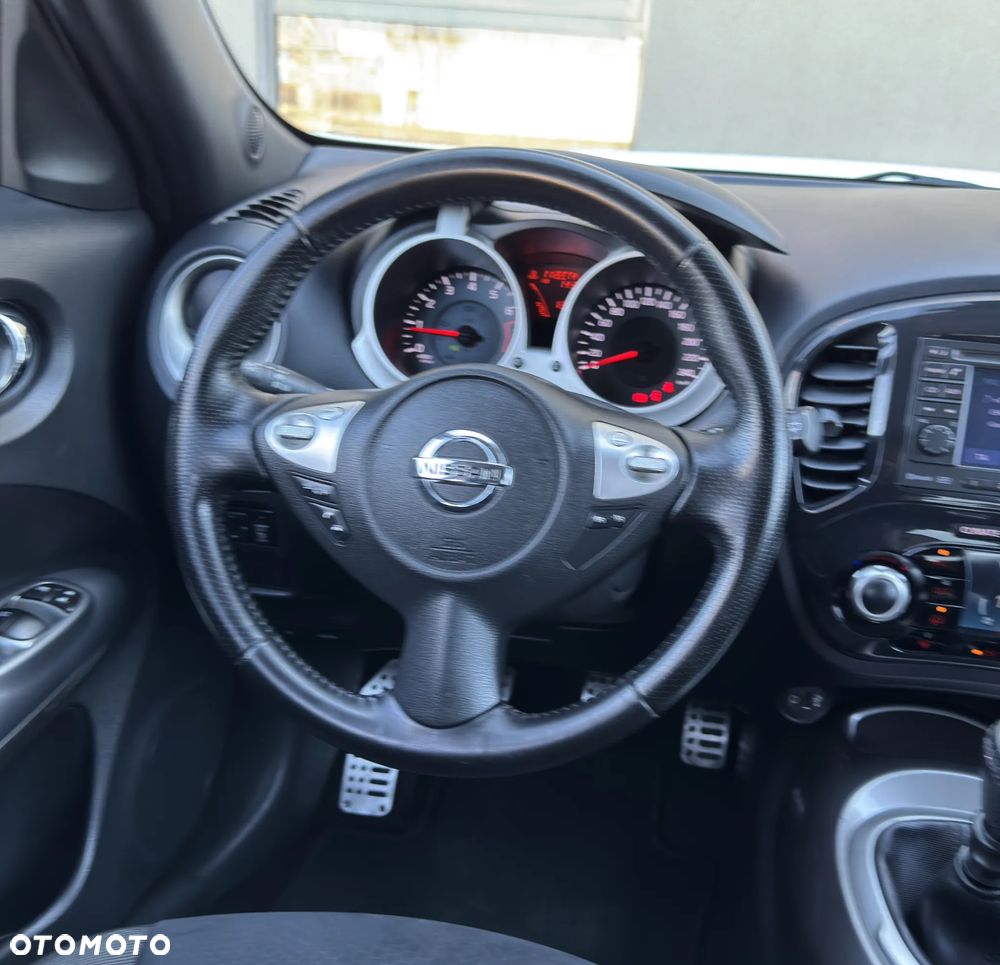 Nissan Juke 1.6 T Tekna - 27