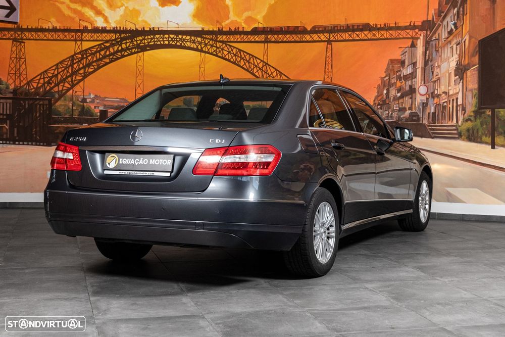 Mercedes-Benz E 250 CDI Elegance BE - 4