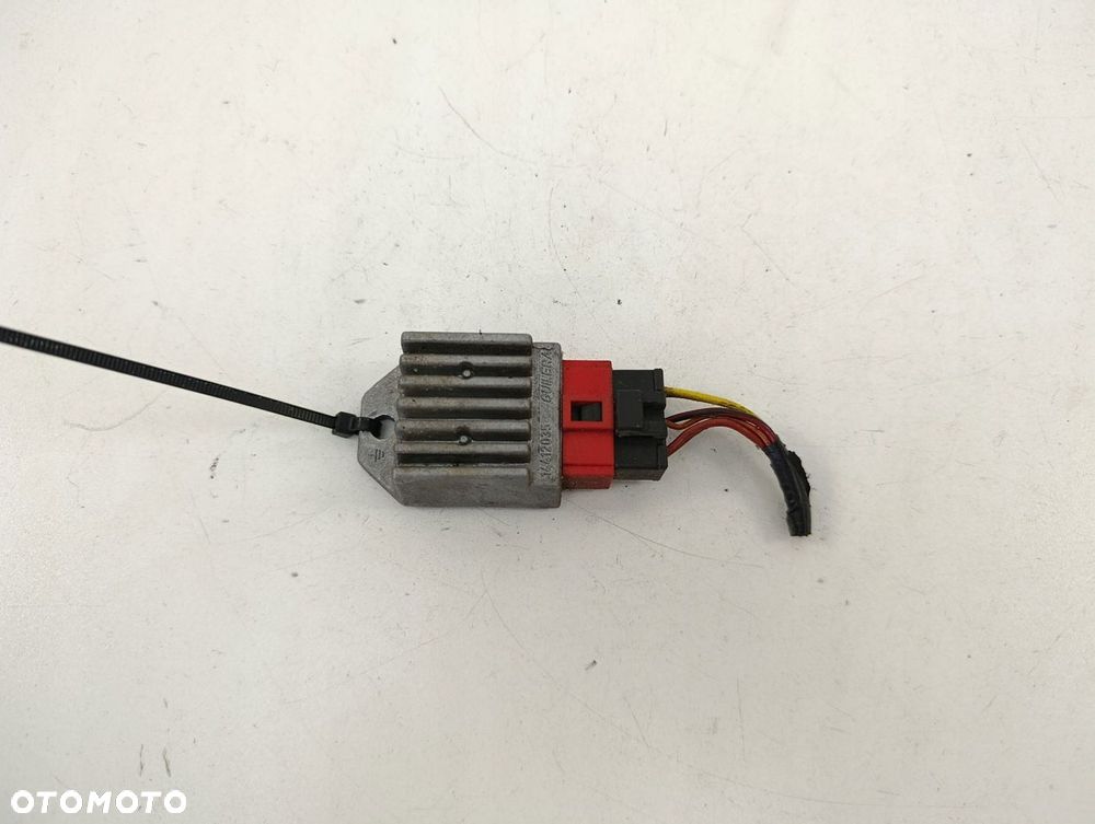 GILERA SMT 50 REGULATOR NAPIĘCIA - 1