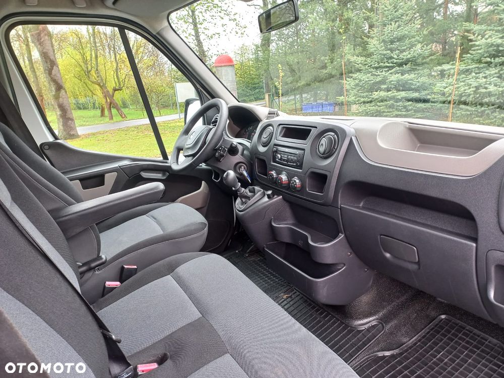Renault Master - 9