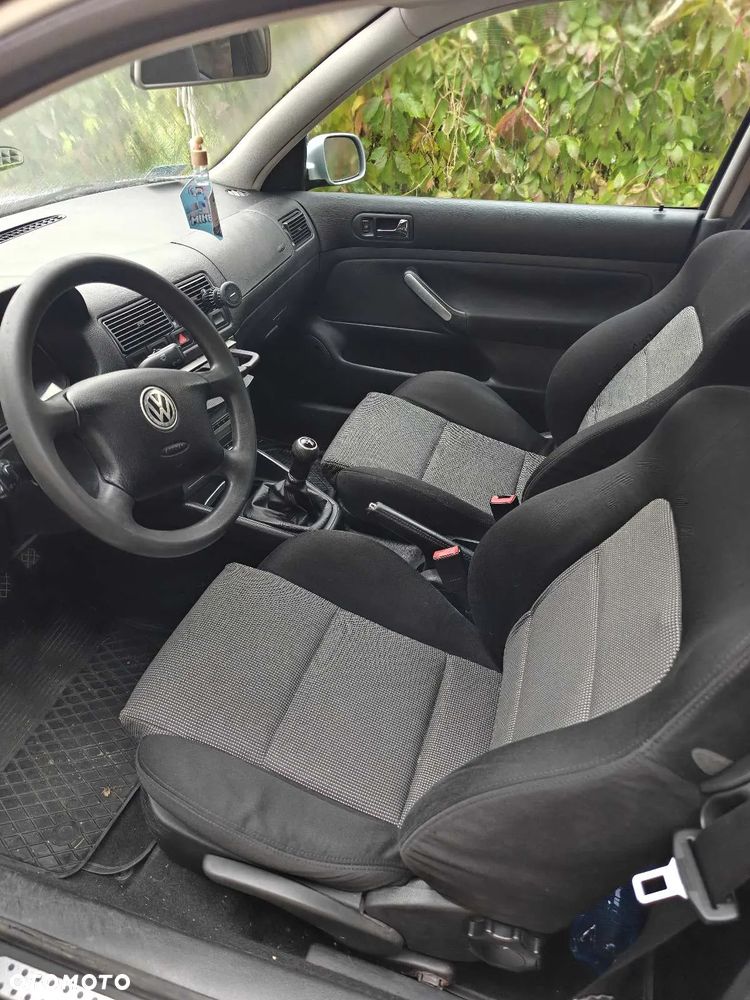 Volkswagen Golf IV 1.6 Trendline - 3