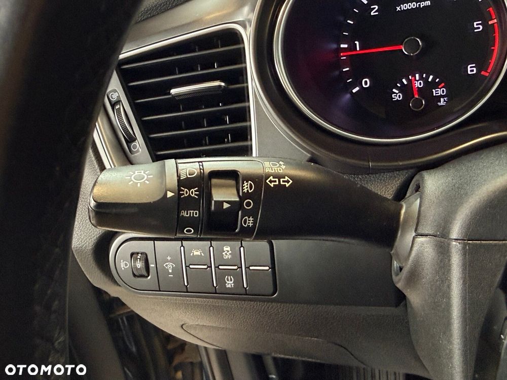 Kia Ceed - 25