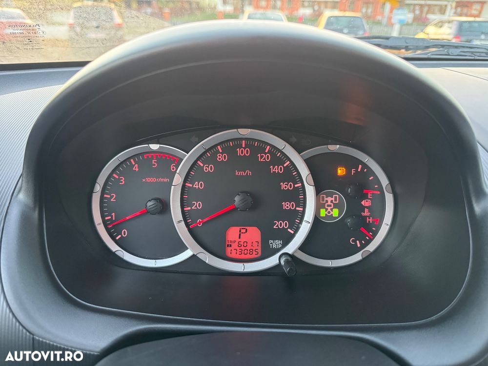 Mitsubishi L200 Pick Up 4x4 Autm. Intense Double Cab - 9