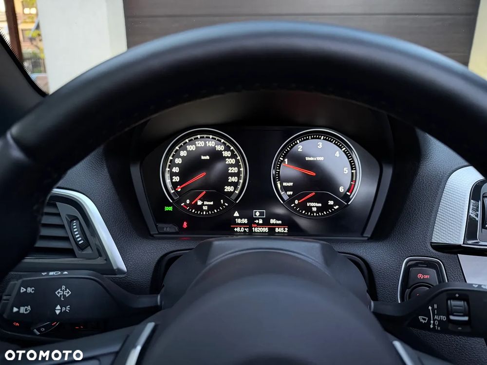 BMW Seria 2 218d M Sport - 37