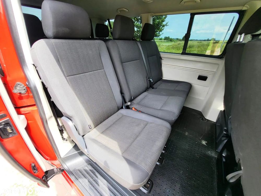 Volkswagen Caravelle 2.0 TDI L1 Comfortline DSG - 11