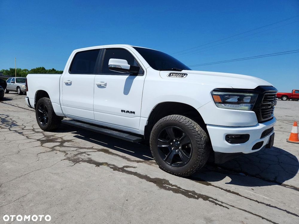 RAM 1500 5.7 Quad Cab Bighorn - 2