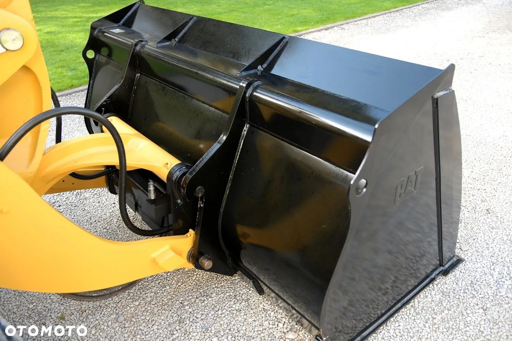 Caterpillar Ładowarka CAT 908M * 2021 * IDEALNY STAN! - 26