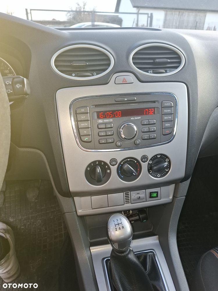 Ford Focus - 4