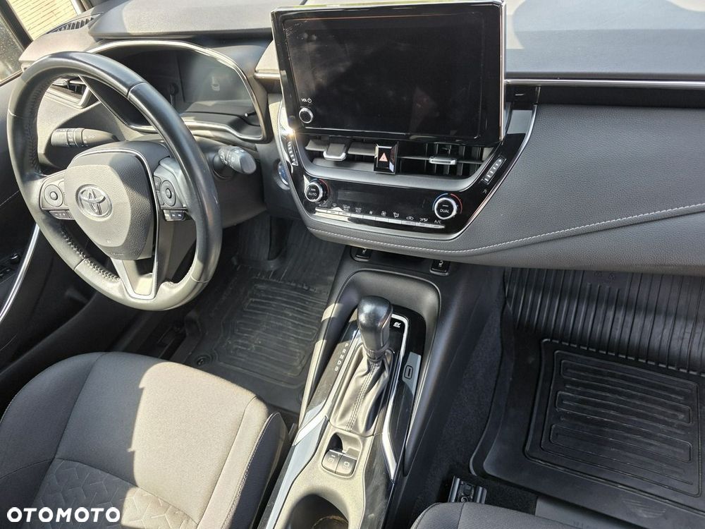 Toyota Corolla 1.8 Hybrid Comfort - 6