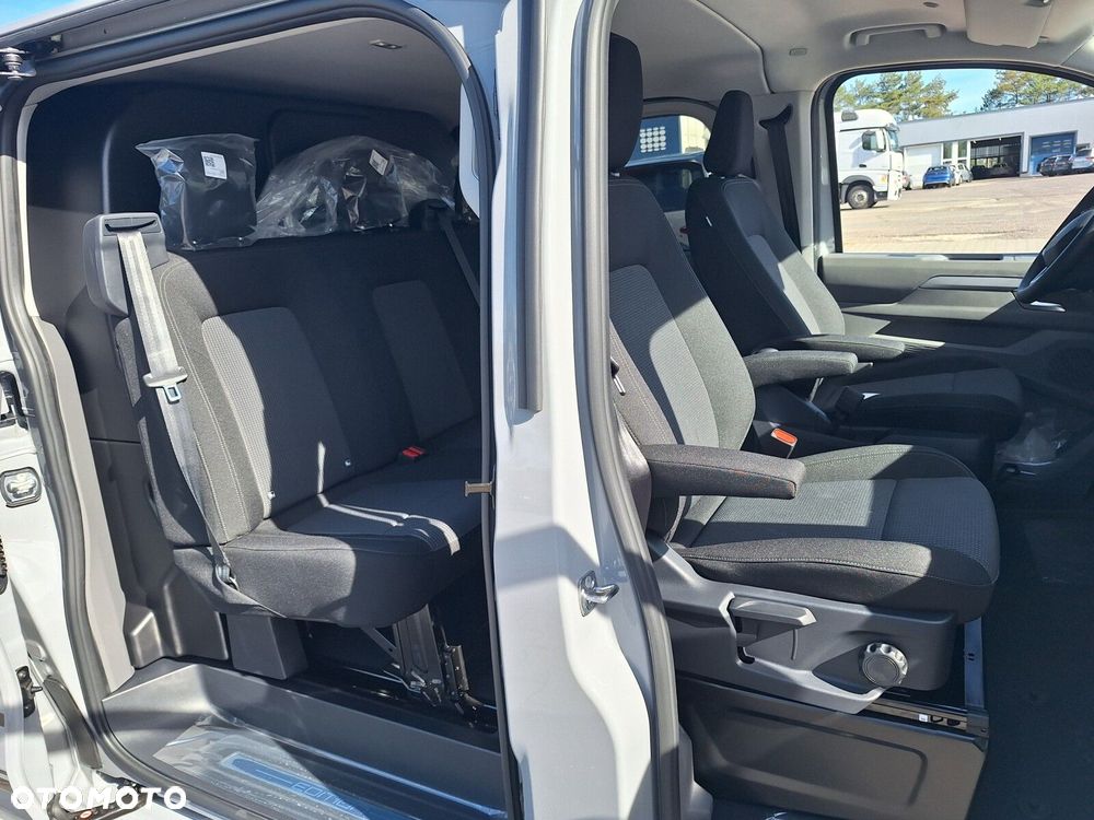 Volkswagen Transporter - 27